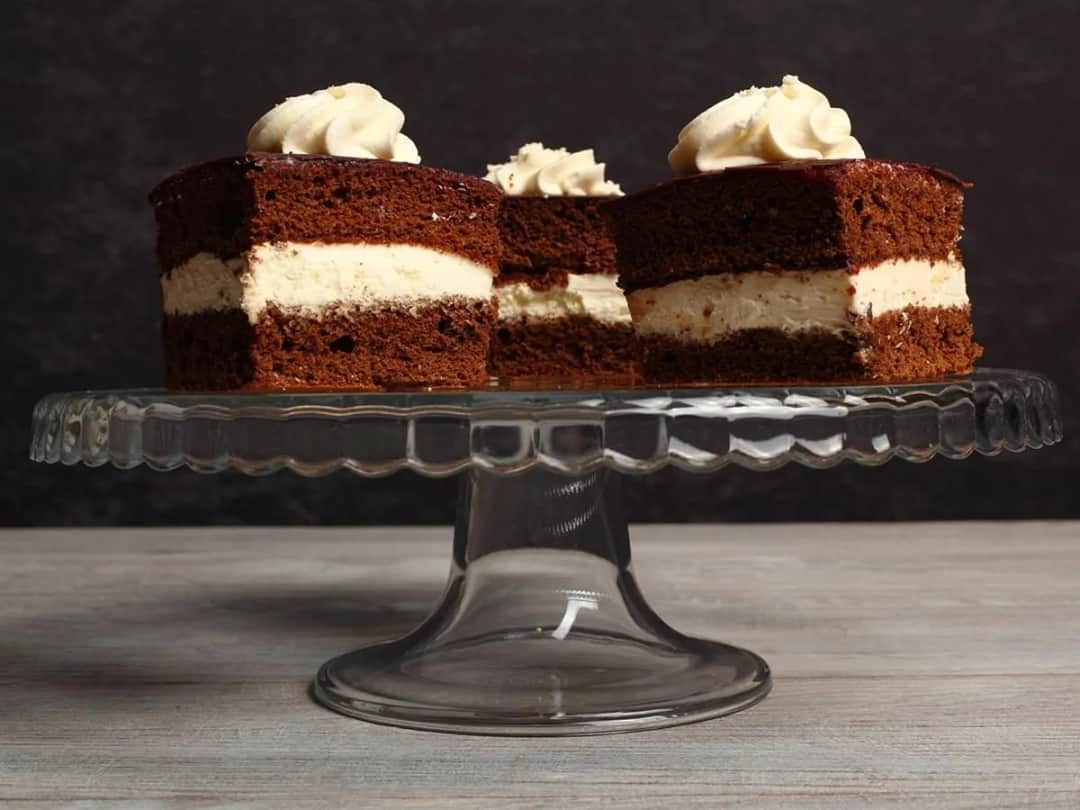 Jakie ciasto na chrzciny? 10 wyjątkowych propozycji na przyjęcie