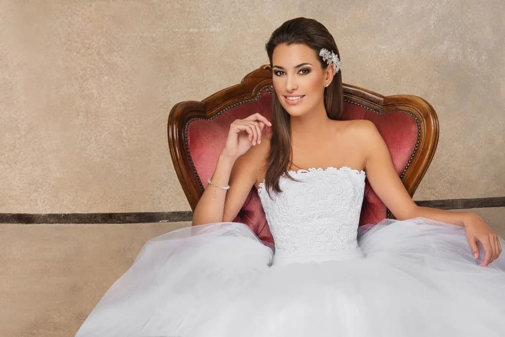 Gdzie kupić tanią suknię ślubną i nie przepłacić za marzenia