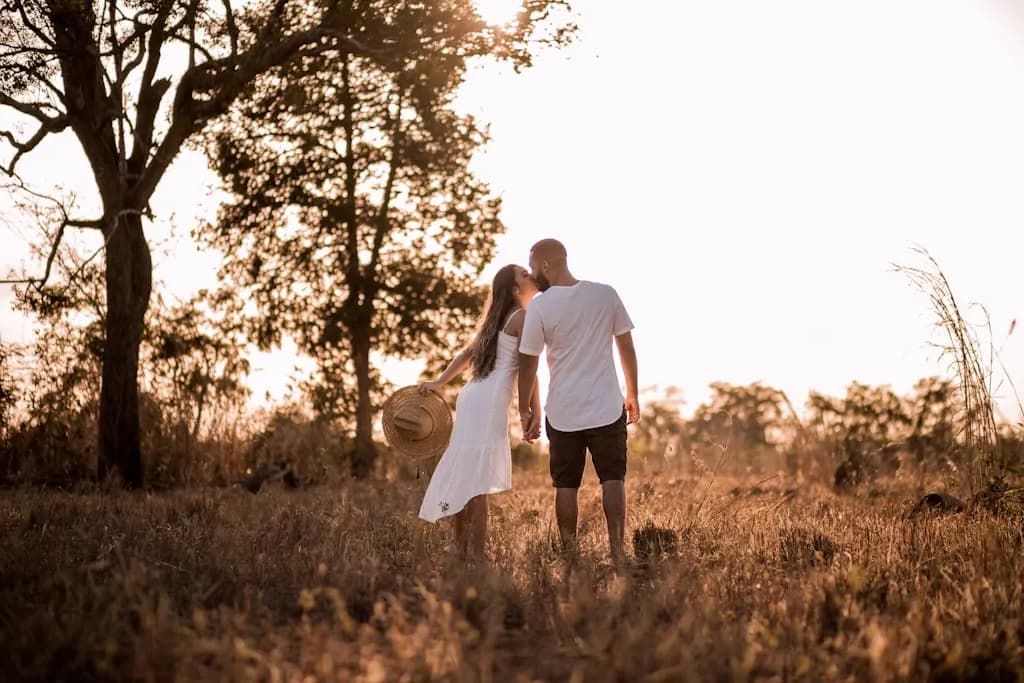 Emocje zatrzymane w kadrze – postaw na doświadczonego fotografa ślubnego!